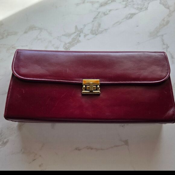 Rolfs Handbags - Rolfs Burgundy Leather Envelope Clutch with Gold-Tone Lock